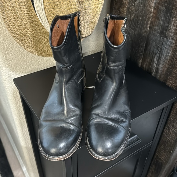 Frye Leather Booties- Size 9 - Picture 5 of 7